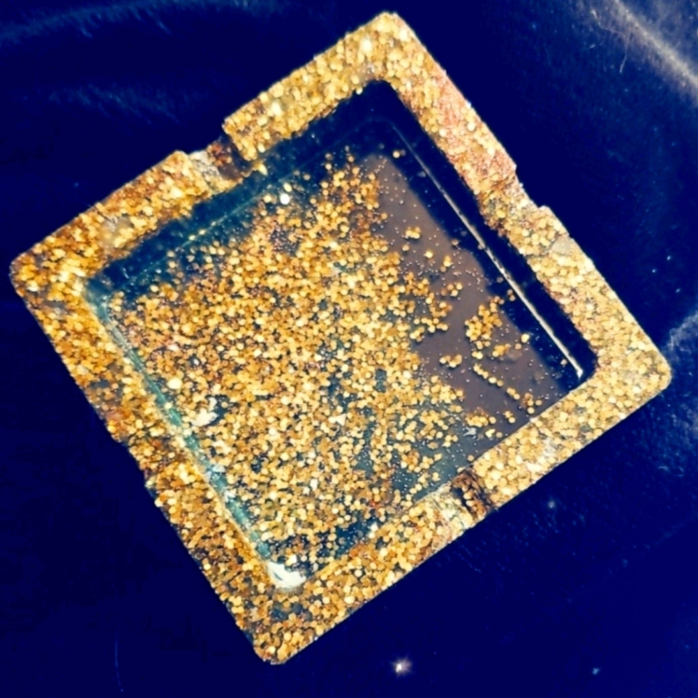 Ashtray